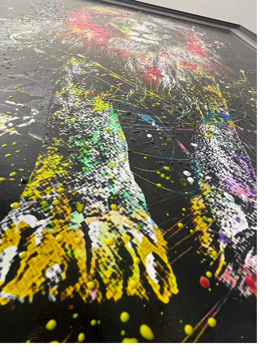 Extra Large Red Graffiti Lion- Over-varnish