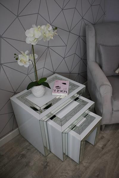 Bianco nest of 3 tables