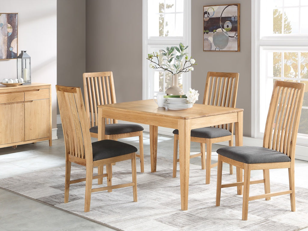 Dallas 1.2 Table & chairs