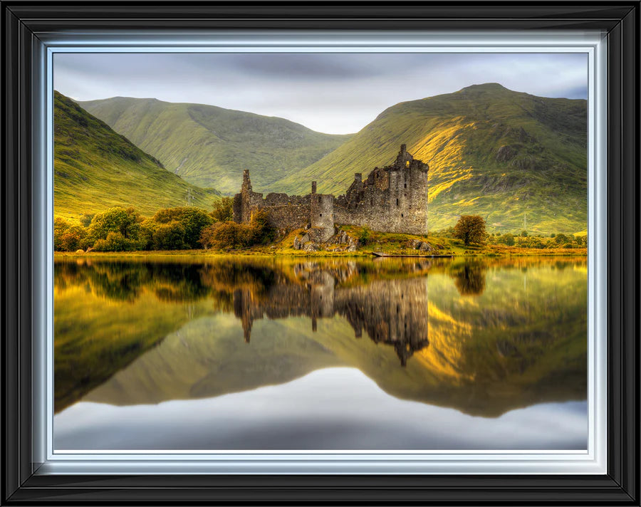 Kilchrn Castle- Liquid art